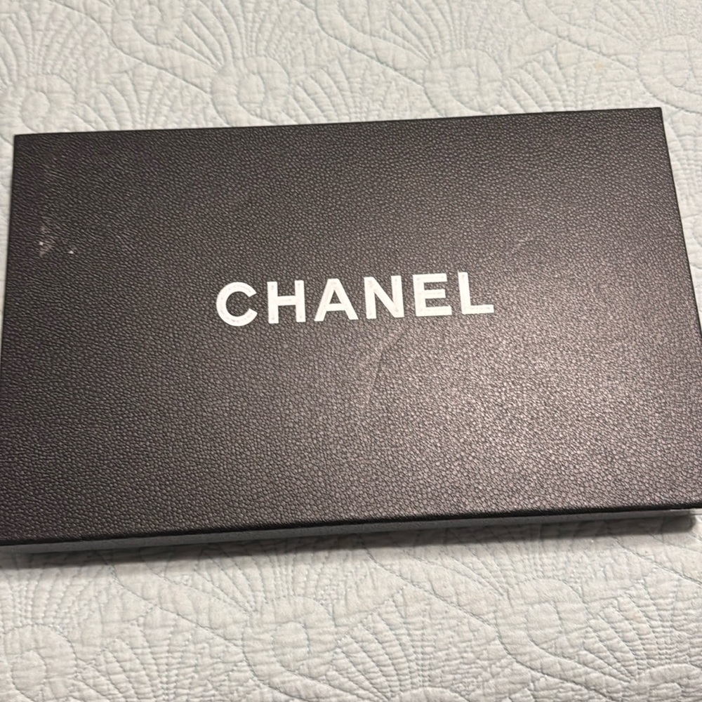 Chanel silk and cashmere scarf